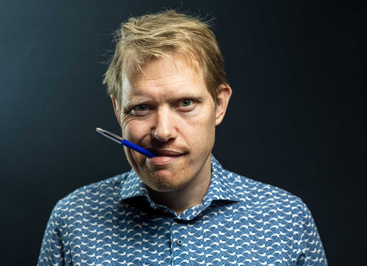 Dit najaar in de theaters: Resumé 1. Een programma met de beste liedjes van de afgelopen 10 jaar. 

Alle hoogtepunten (o.a. Gerrit, Lot, Residu, Fermat) komen voorbij, met band onder leiding van Tom Dicke!

Slechts 23 keer te zien. Mis het niet.

Kaarten:
janbeuvingtnt.wordpress.com/jan-speelt