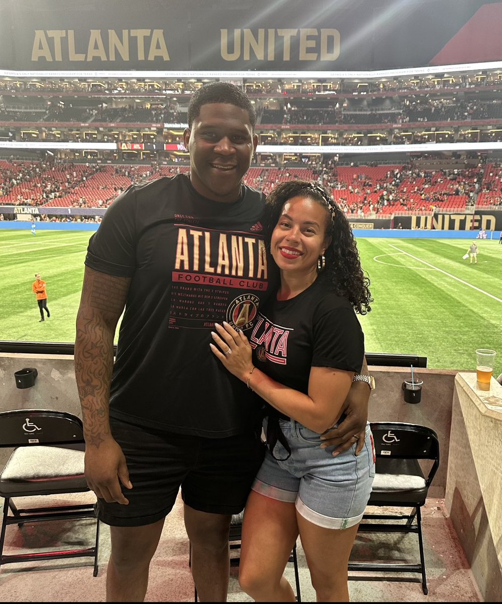 KelliSaysSo's tweet photo. Many memories at @MBStadium...from visiting in 2017 as media (while still under construction) to cover the stadium's LEED Platinum cert (1st professional sports stadium in the US w/ this designation), to takin' my mom to see #Beyonce &amp; sharing my hubby's first #ATLUnited match 🥳 https://t.co/ECMeBI3V2H