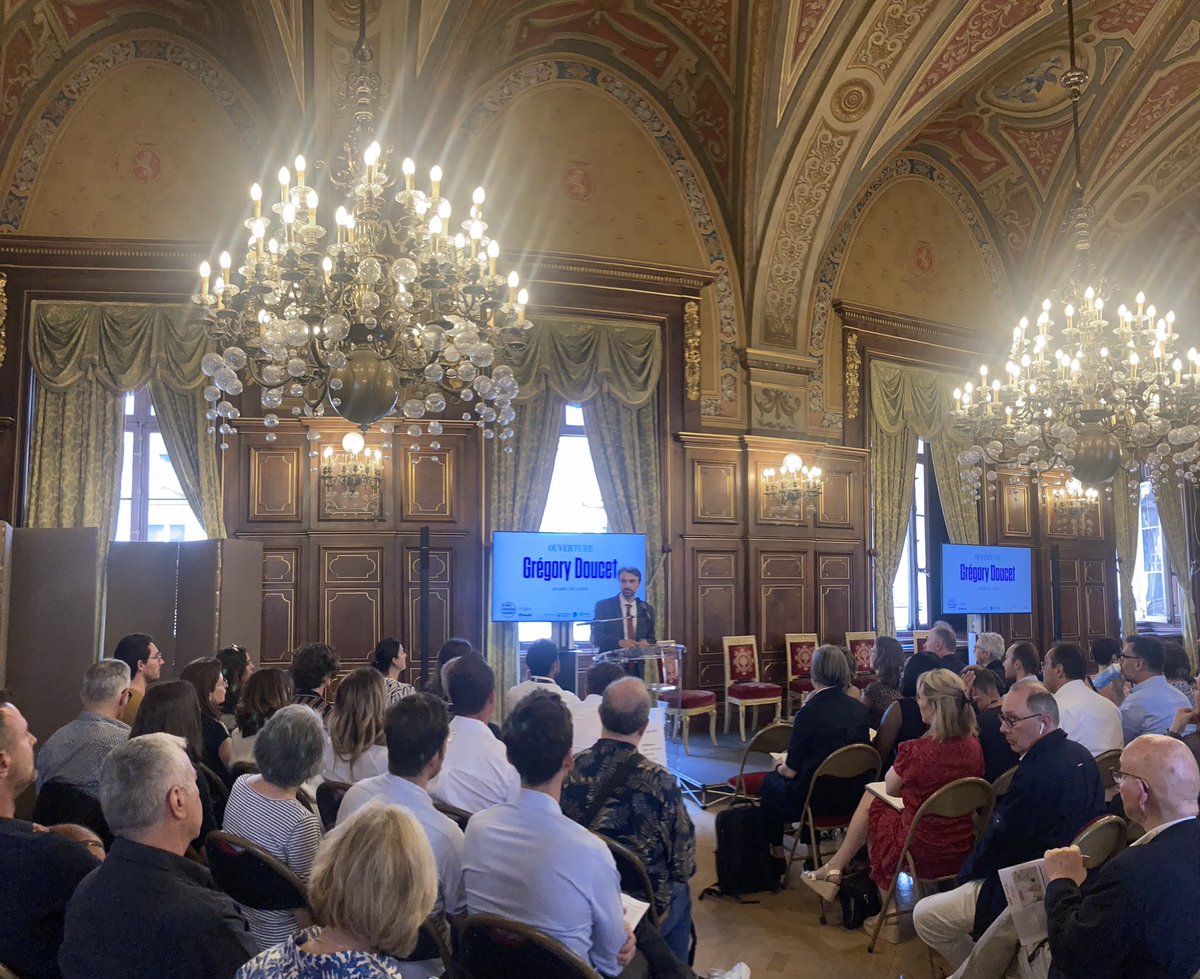 On parle du Hub « VPH » ce soir lors de la conférence #OneHealth @lobs ouverte par le maire de #Lyon Grégory Doucet