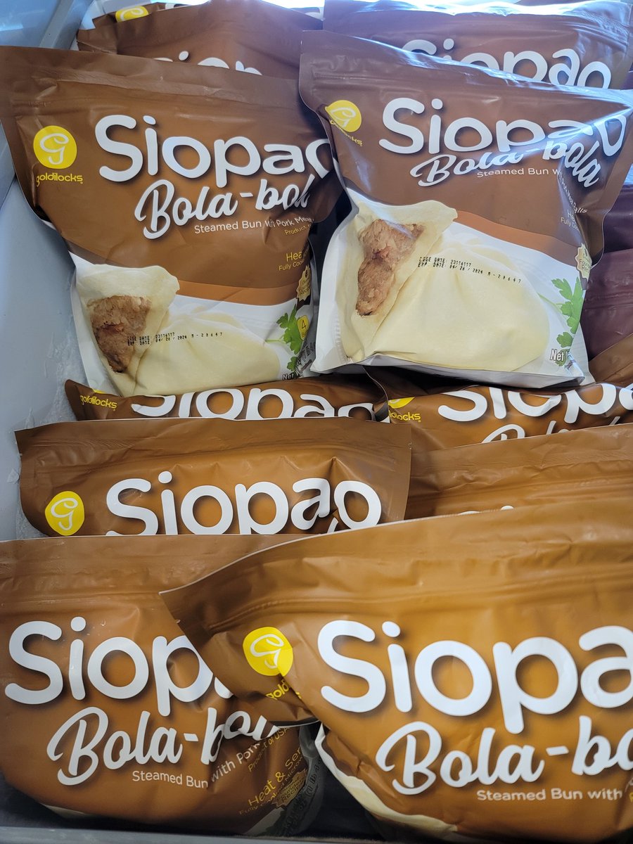 KabayanUnion's tweet photo. hello Kabayan!

Show me #Siopoa, show me #Siomai! Roll up the cake for chocolate or #ube. Celebrate with #Sansrival! we have the sweets to treat yourself. Come while supplies last. 

#KabayanUnion #NJeats #FilipinoFood #PinoyFoodPorn #UnionCounty #FilipinoDessert #KainTayo #Sarap https://t.co/xaoqk3sqVy
