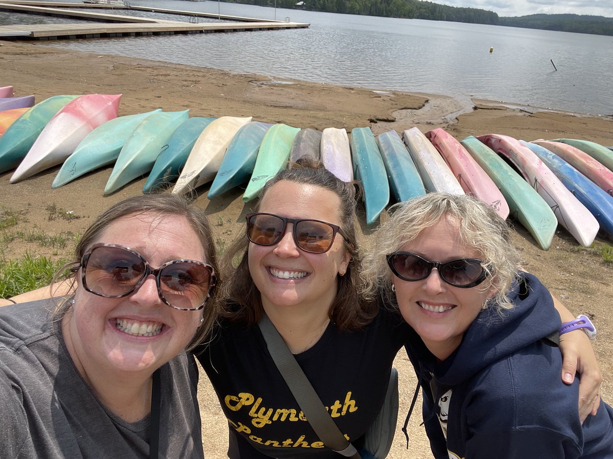 #doyourbestanddowhatsright the Plymouth 7/8s are rocking camp and it is an amazing thing to experience! #proudteachers <a href="/Ms_D_the_LRT/">Jen Demers</a> <a href="/SchoolPlymouth/">Plymouth School</a> <a href="/dsbn/">District School Board of Niagara</a>