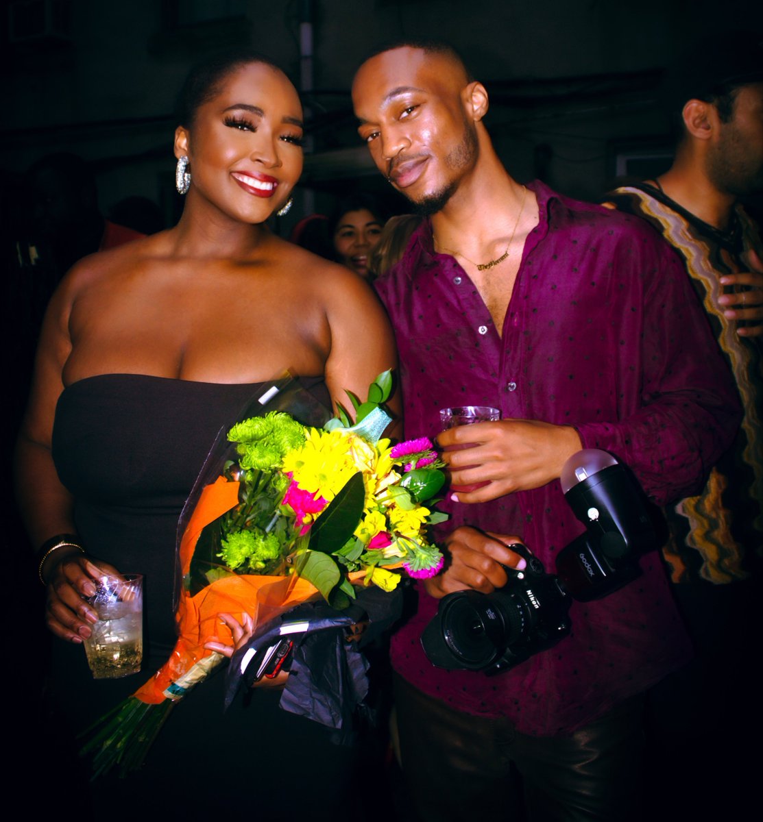 A couple months ago this lovely lady took me out to lunch so we can get to know one another as artists. From there I was like, wow, she is soooo cool! She was briefly telling me about this art show of hers…