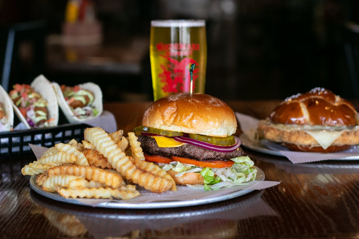 Beer, food, entertainment...we've got it all here! Make your way to Wiedemann's for pub food that's a cut above, fine beer that's been a local favorite for generations, and entertainment that's always entertaining!
On tap tonight: Karaoke with DJ Matt starts at 7pm.