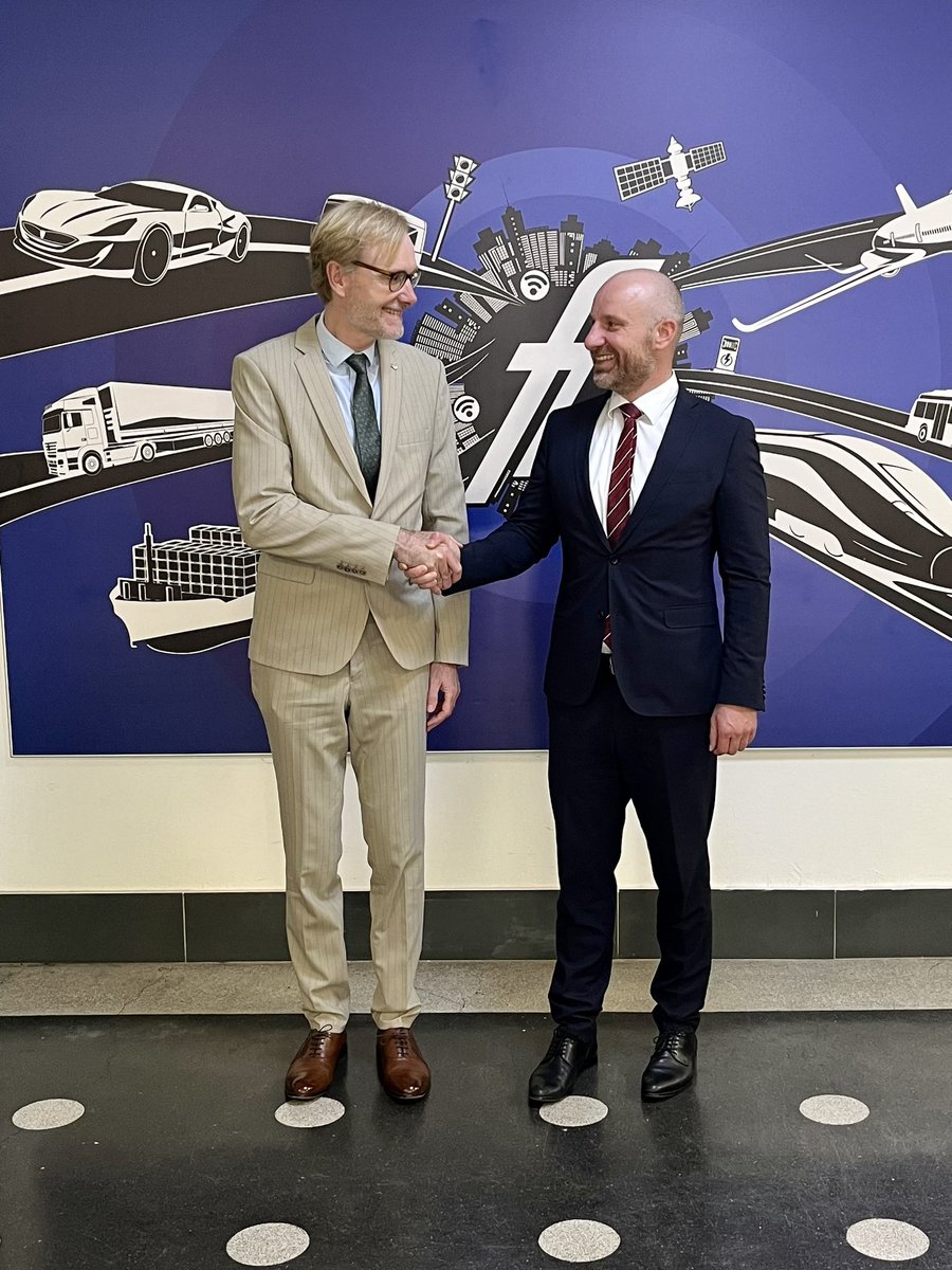 DKAmbCroatia's tweet photo. Engaging discussions with the Dean of the Transport Faculty Marko Sostaric and his colleagues on #sustainable ๐ณ๏ธ๐
transport logistics. Happy to note a successful cooperation of the faculty w. #Ramboll ๐ฉ๐ฐ๐ค๐ญ๐ทon #transportmasterplan for the City of Zagreb ๐๏ธ @SveucilisteZG #uniZg https://t.co/JDjPv3l5Gn