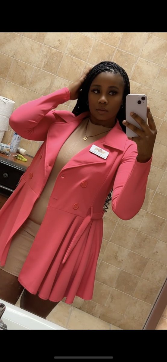 BrechaHall's tweet image. Thursday 💕