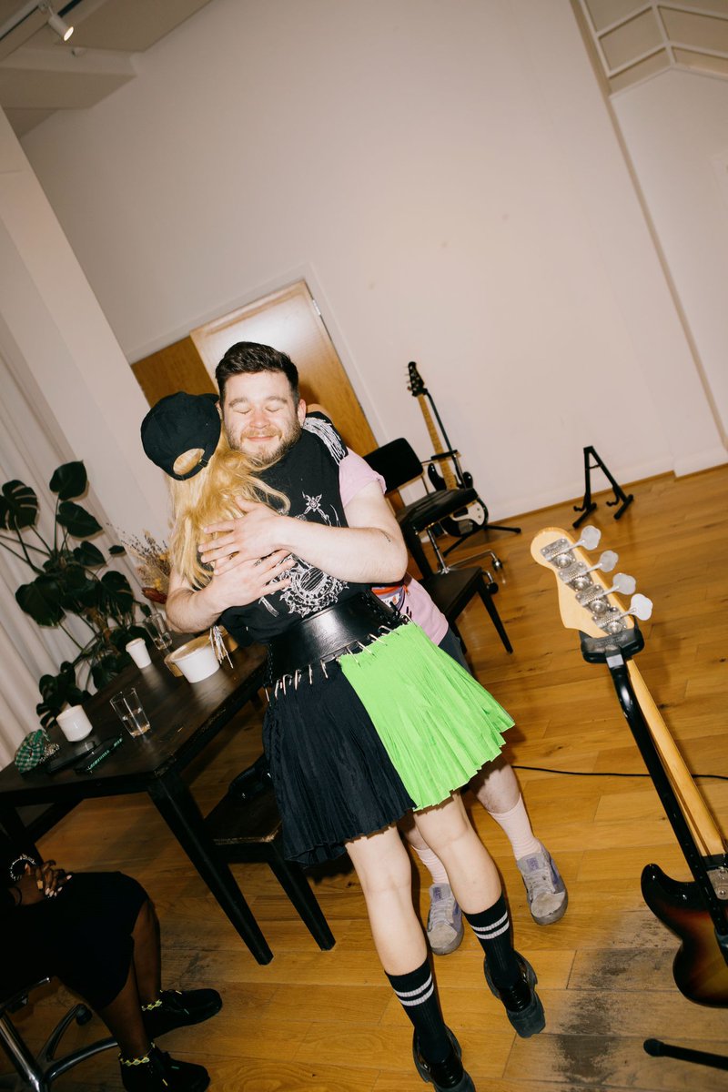 Paloma Faith tweet media