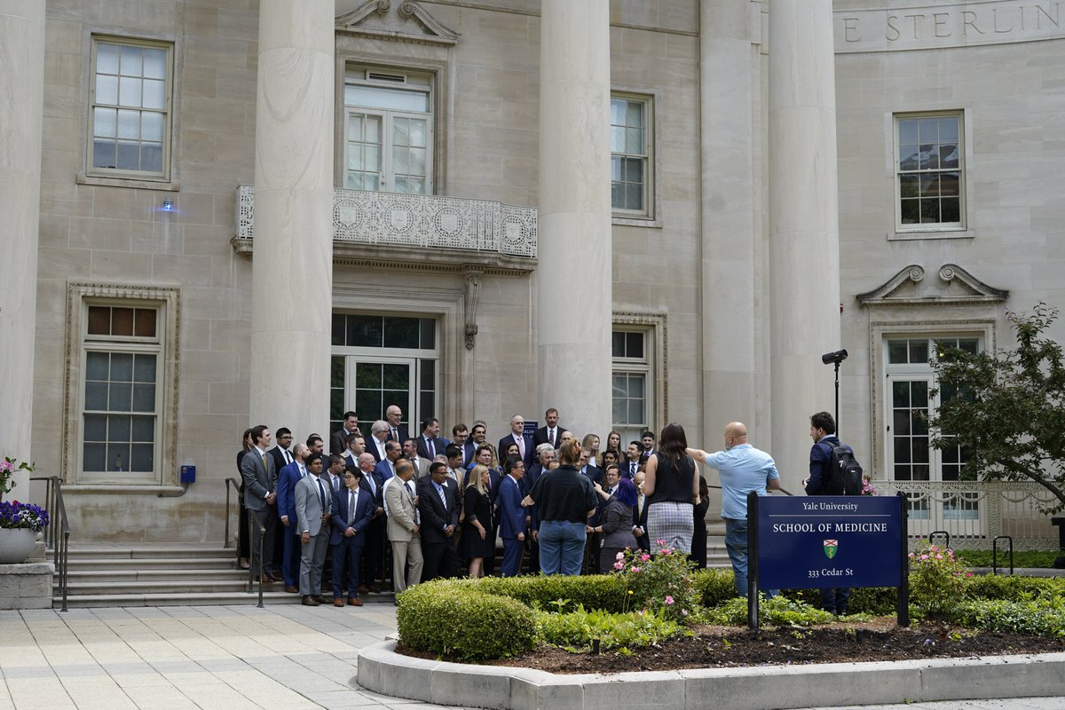 Yale Urology tweet media