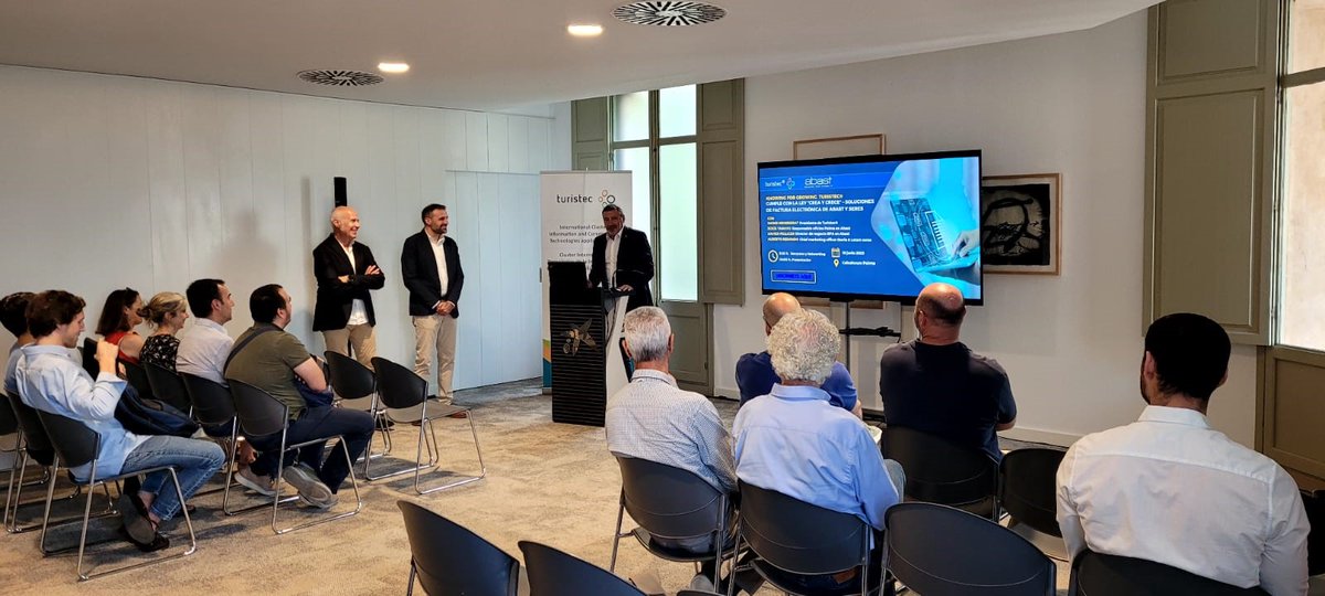 AbastGrup's tweet photo. Hoy hemos celebrado un encuentro #KnowingforGrowing con @turistec ® en Palma de Mallorca en el que hemos hablado de las soluciones de #FacturaElectrónica que pueden ofrecerte @AbastGrup y @SERES_es para cumplir con la ley #CreayCrece en la obligatoriedad de factura electrónica. https://t.co/MBY3ejxb5Y