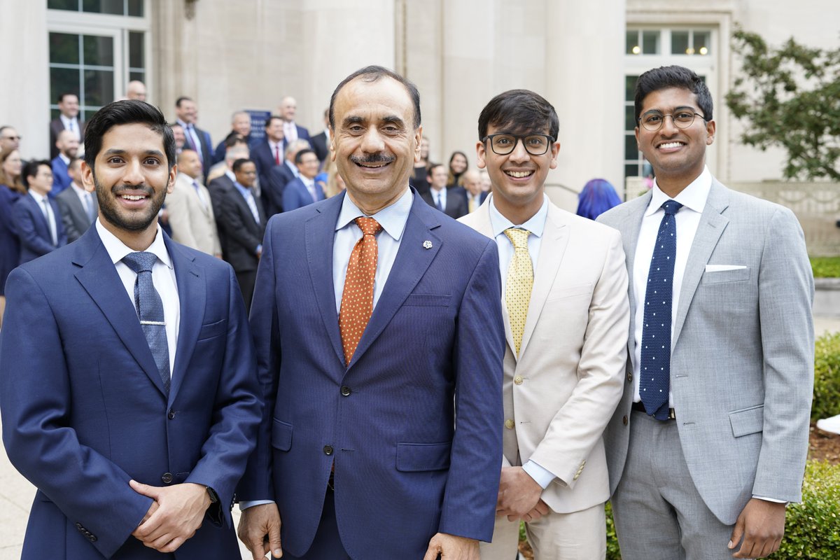 Yale Urology tweet media