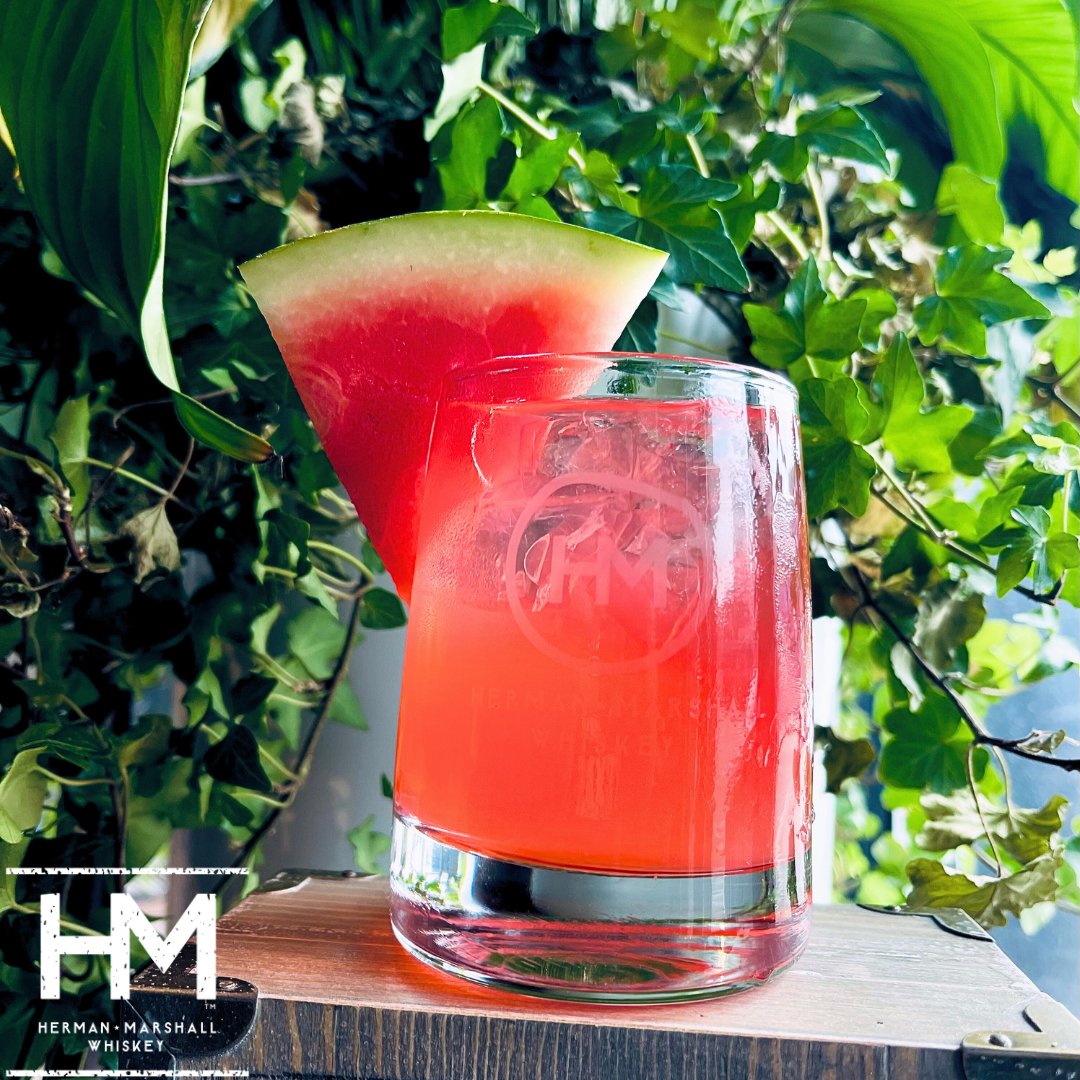HMWhiskey1's tweet photo. Looking for the perfect summer drink?โ๏ธ
-
Allow us to introduce you to The Watermelon Crawl! ๐
-
Come to the tasting room this Saturday to try the newest addition to our summer menu! ๐
#HermanMarshall #SummerDrink #TexasDrinks #TexasVodka #WatermelonCocktail https://t.co/SnB4po4tHr