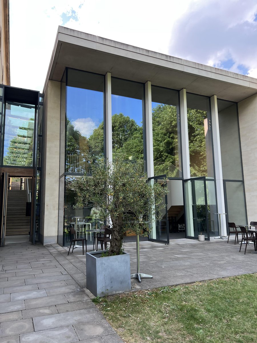 bw_businesswest's tweet photo. Our Summer Quarterly Initiative Member meeting at St George’s Bristol is off to a start!

It will be an evening of inspiring presentations, anniversary celebrations and fantastic food and drinks in the sun 🌞 

#intiative #BusinessWest200 #200YearsofFutureThinking https://t.co/fnCgxGTazD