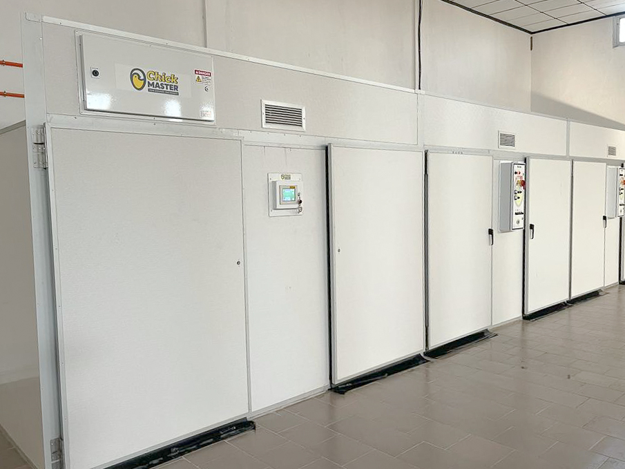 HatchJamesway's tweet photo. Jamesway is proud to announce the completion of the expansion project for ETS Salambande in Guinea. The already successful hatchery added 2 Jamesway Classic Setters and 1 Jamesway Classic Hatcher to their operation.

sales@jamesway.com
+1 (519) 624-4646
Follow us at @Jameswayinc https://t.co/vGvytA8Izg