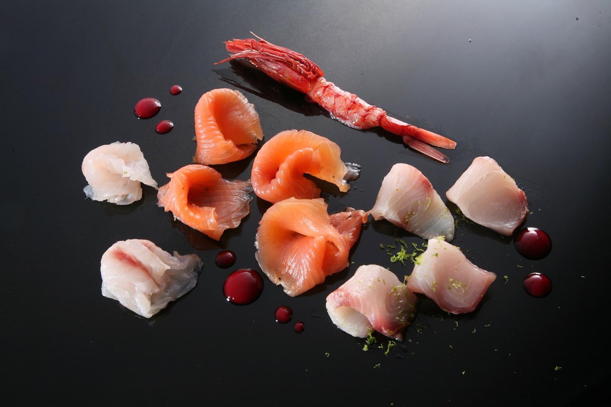 RisTarantola's tweet photo. Dalla Carta delle Vivande…IL CRUDO
#fish #ristorantetarantola https://t.co/45c6AaKy7X