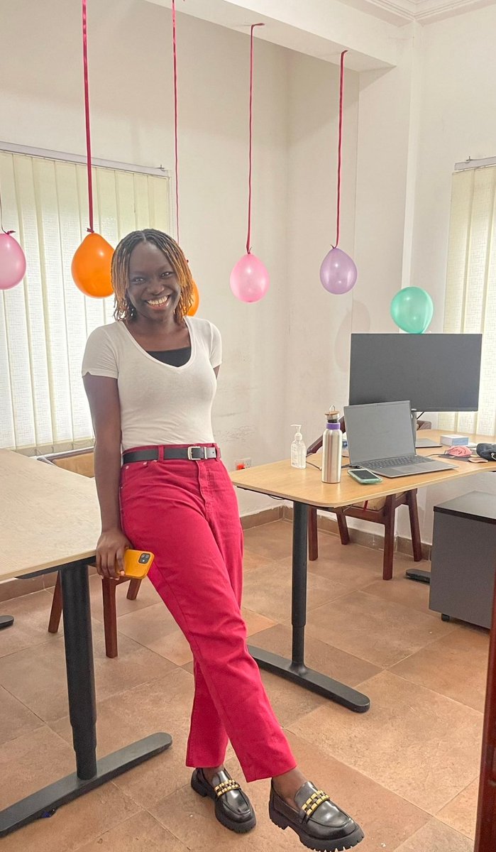 Today I celebrate a lady who is close to my heart. A lady who radiates consistency. A lady who projects passion and dedication. A lady who delivers excellently.
Happy Birthday <a href="/Yinkaoke/">DataBender</a> . You are loved &amp; celebrated. Wishing you a fabulous year ahead 🎊🎉🥳.