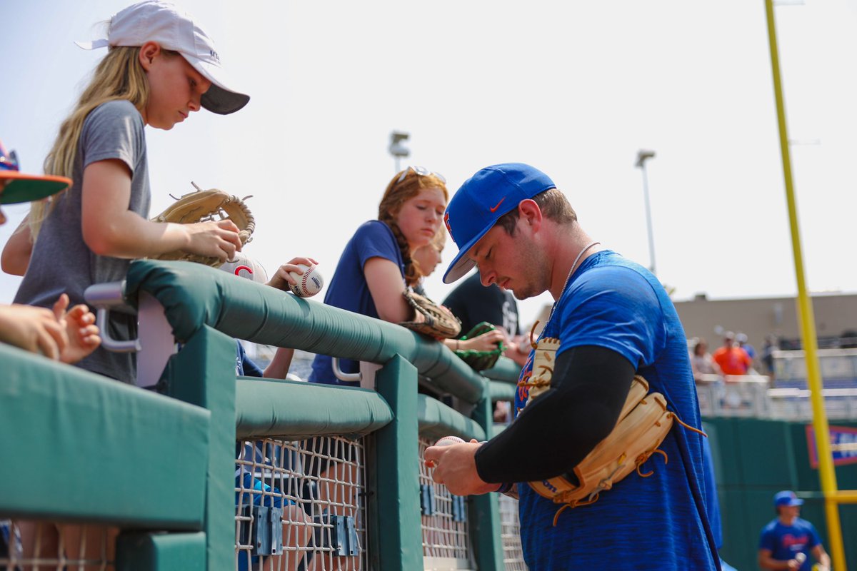 FloridaGators's tweet photo. 📍Omaha 

#GoGators | @GatorsBB https://t.co/RaoE2WzEmB