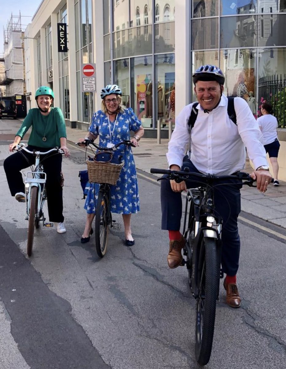 AndyJehan's tweet photo. My thanks to @hilaryjeune and #AndyHowell for giving me a tow up #ValleyDesVaux yesterday. I am sure it will get easier 😉🚲 https://t.co/nYBXeI5FJO