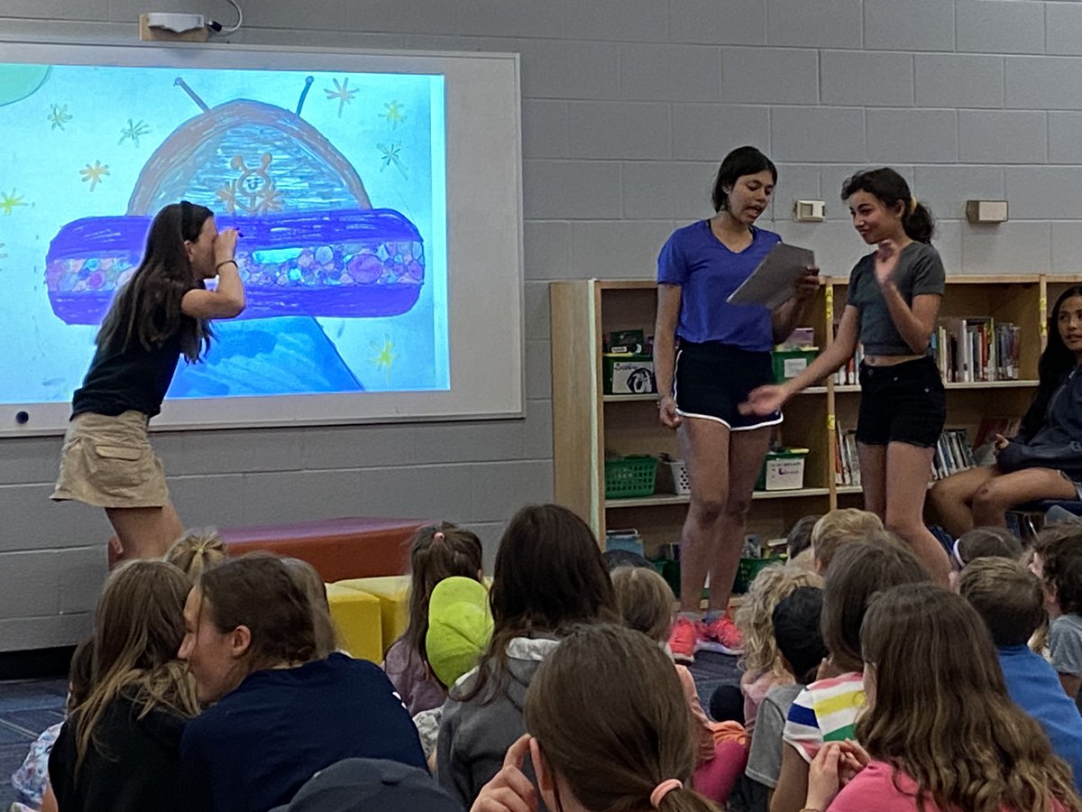 WithrowQuest's tweet image. “Qu&apos;est-ce que je fait maintenant?” asks a tired Marie. #FrenchClass #engaginglearning #theplaysthething #MmeDenis #MrBines @LC4_TDSB @tdsb @BeverlyOBrien17 @BelindaLonge