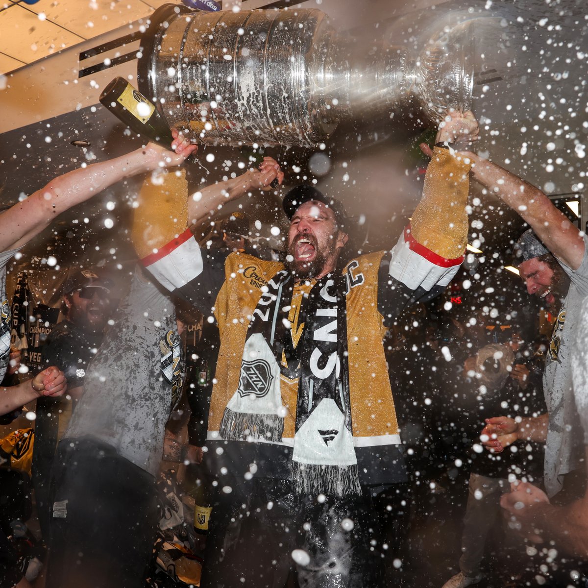 NHL's tweet photo. Partying with Stanley. 🎊 #StanleyCup https://t.co/XXkYSNqesx