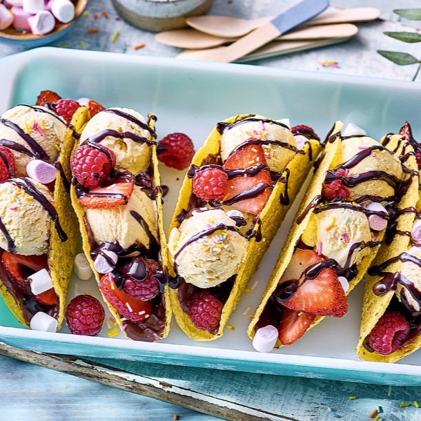 The team <a href="/Tesco/">Tesco</a> have only gone and done it again...the perfect Father's Day food inspo to prepare for this Sunday - check out their recipes 
here ▶️  bit.ly/3MRRkcl

We especially LOVE the Chocolate &amp; Ice Cream Tacos 😋