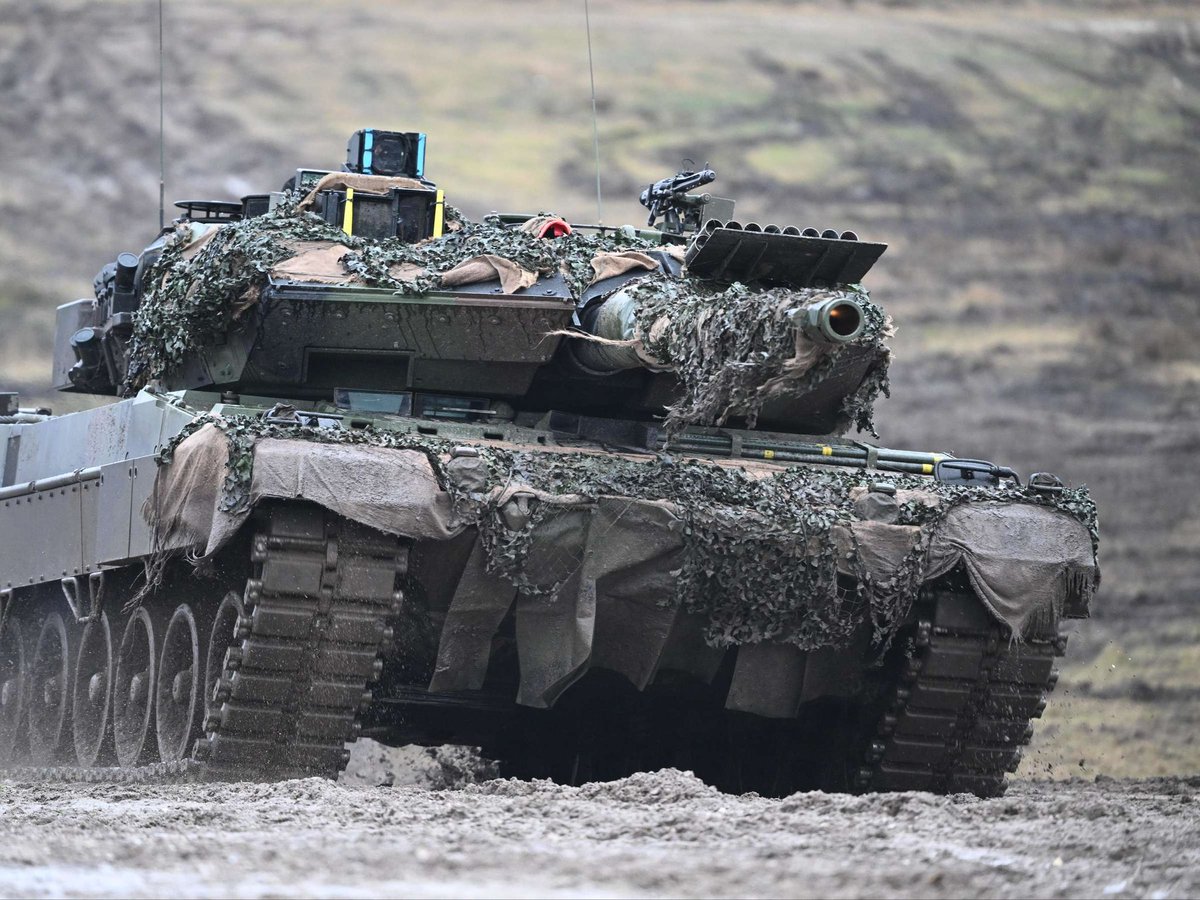 🇩🇰Dänemark und die 
🇳🇱Niederlande werden 14 weitere Leopard-2-Panzer an die 🇺🇦#Ukraine übergeben.