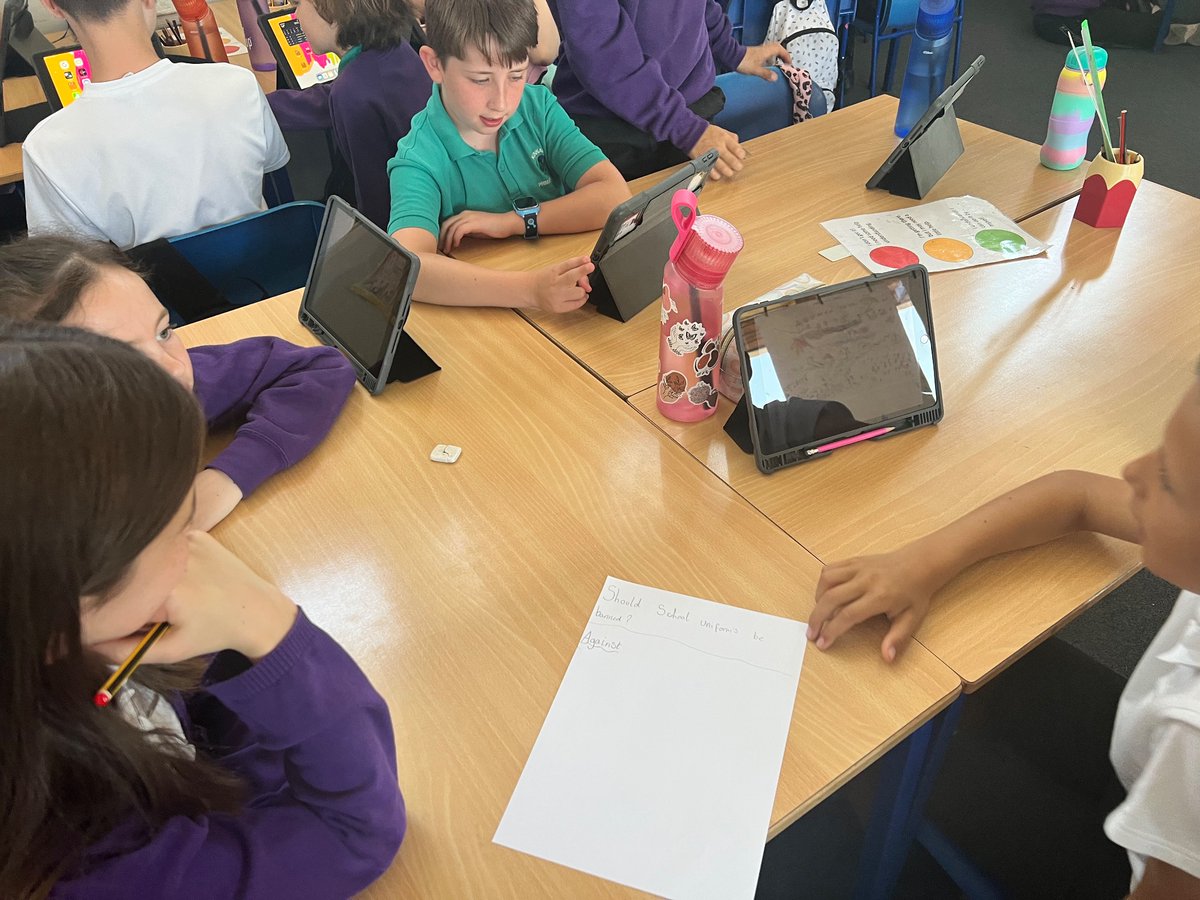 Miss Cowie & P6R tweet media