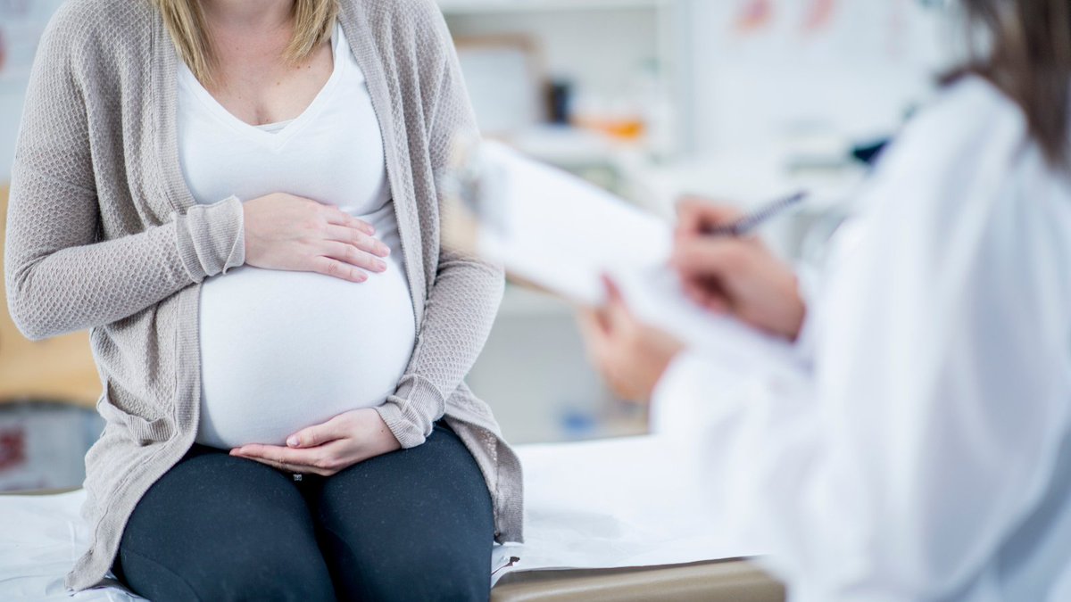UTSWMedCenter's tweet photo. Heather Fisher, M.S., certified genetic counselor at #UTSW, shares how genetic carrier screening can help provide insight into your future baby’s health. https://t.co/9JbrP7rcwb #utswpeds https://t.co/7r6aVyOu7v