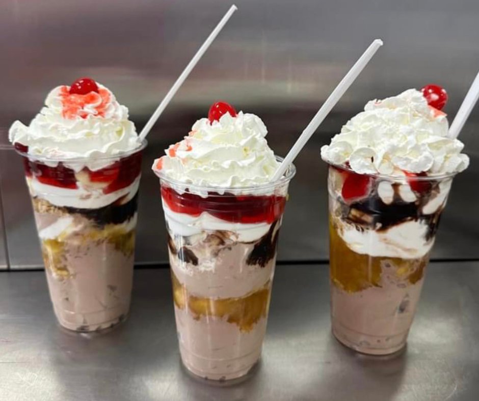 Daisy Queens Ice Cream in Walton, NY, is a unique ice cream stop specializing in classic flavors, old-fashioned milkshakes and Belgian waffles with ice cream on top! Why resist? H to indulge in the treats of summer. ow.ly/yBUQ50ONsY7

Photo courtesy of Daisy Queens