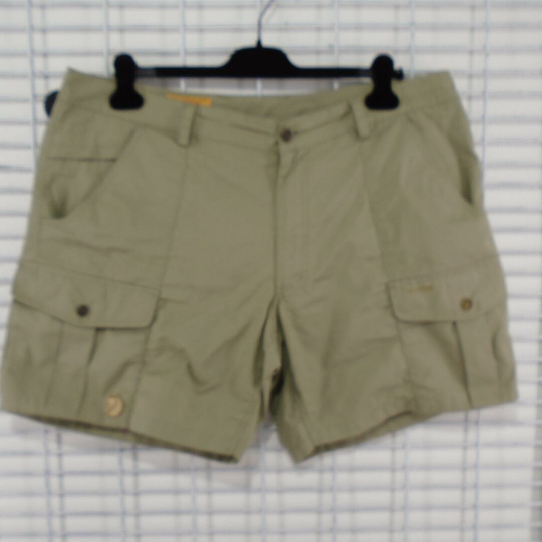 🆕 Men's Shorts fjall raven. Beige. XL. Used. Good

💸 30.00 EUR

👉 outletdejavu.com/products/mens-…

#vintage #preloved #outletdejavu #coolclothes

#thriftstorefinds #circularfashion