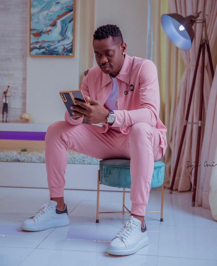 Adebimpe OyebadeAdedimeji on Twitter "Best in husband, fine boy, modella of life, cheerleader