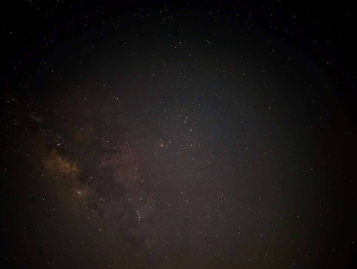 Captured on pixel 7 pro
#Astrophotography #pixel7pro #Pixel #googlepixel #milkyway