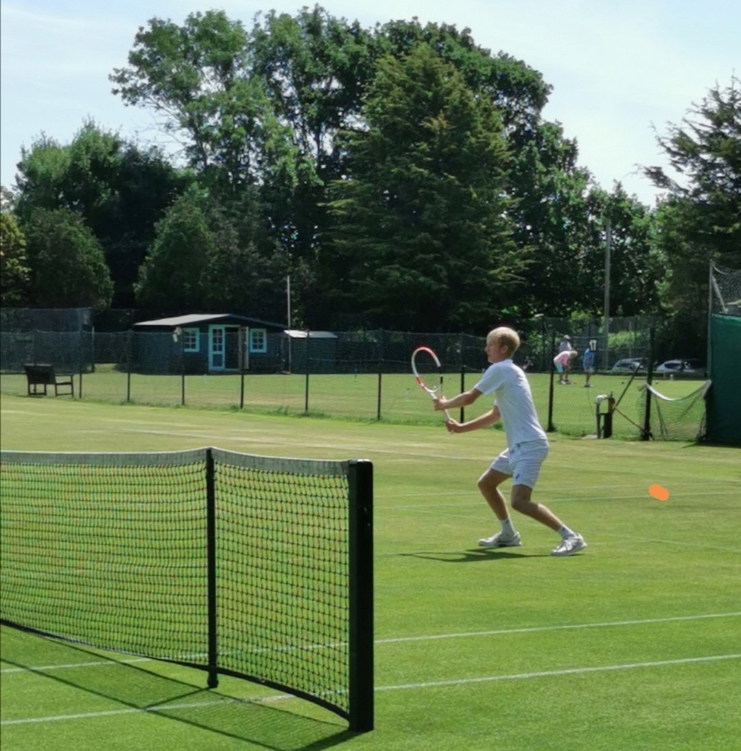 Start of the grass season in West Worthing. Alfie had an amazing run in the Premier Brit Tour, making the quarter finals and picking up back to back career best wins. Thanks to Andy Fyfe for a smooth running tournament
<a href="/babolat/">Babolat</a> @LTACheshire <a href="/the_LTA/">LTA</a> <a href="/LTACompetitions/">LTA Competitions</a> <a href="/TennisFirst/">Tennis First</a>