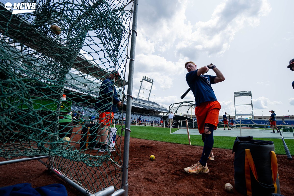 NCAA Baseball tweet media