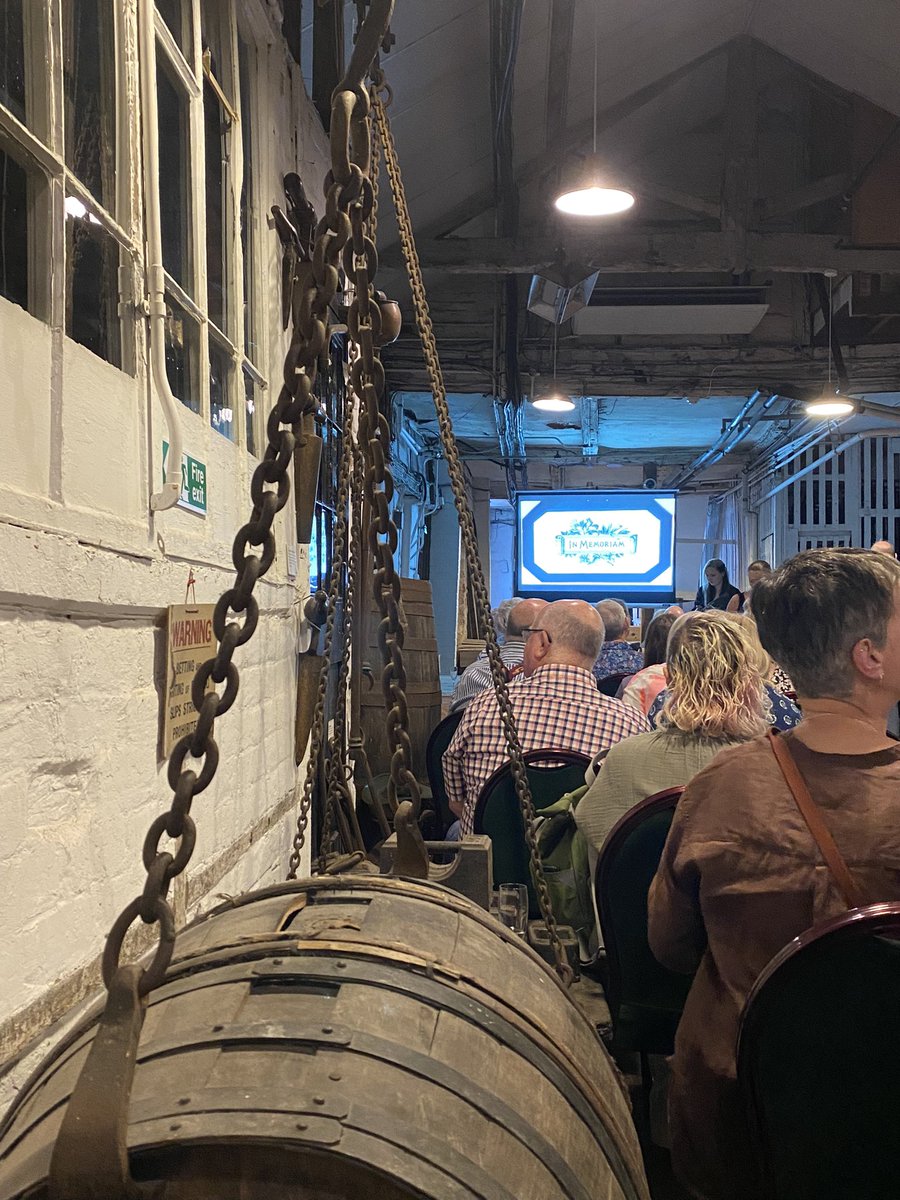 Laura Manley tweet media