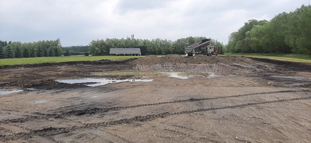 wheatiepete's tweet photo. I guess our dirt moving project will be on hold for a few days. #threeinches #thatisokthough #thankfulfortherain https://t.co/tnZNmMV6Fx