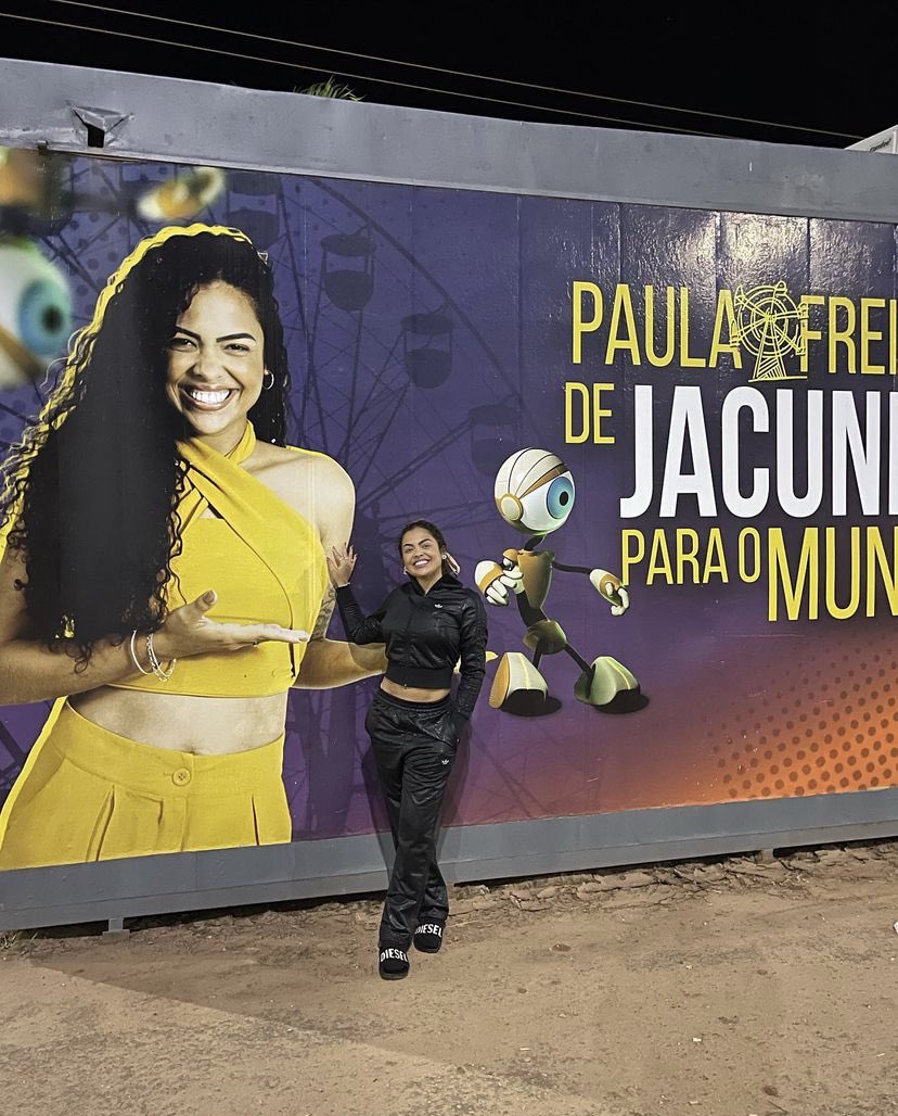 centralpaulafre's tweet photo. 📲FEED| paulafreitas 
Lar doce lar💜 https://t.co/BsV0RNst5M