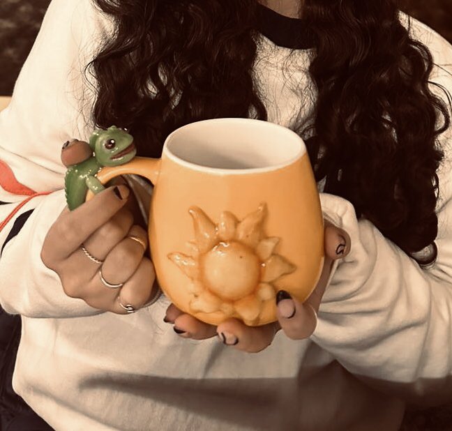 angetuliann's tweet photo. mi amiga me regaló el mejor regalo de mi película favorita😫 https://t.co/uPNuTNURnL