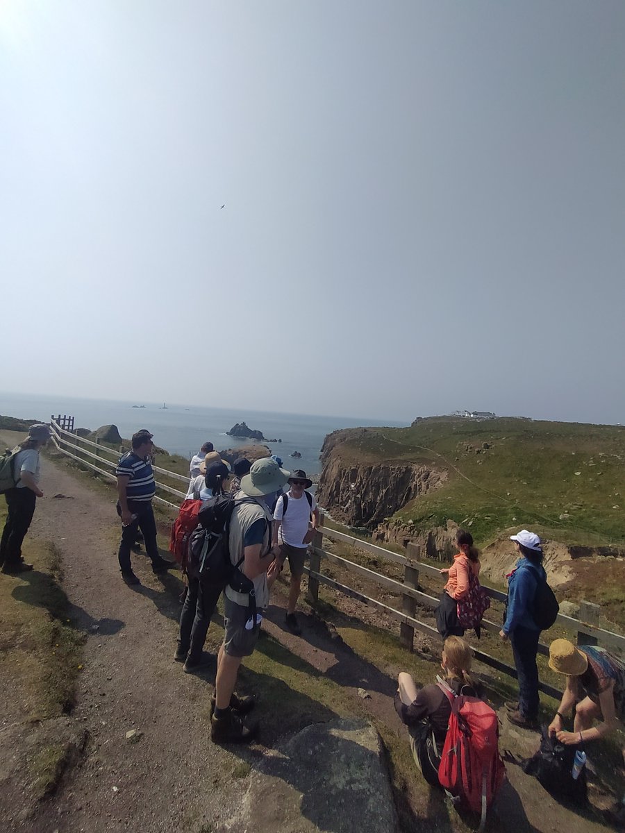Insightful field trip with CRM-geothermal partners on this Thursday, where we explored Rinsey Cove, Botallack, and Land's End in Cornwall.
Valuable geological observations such as granite-sediment contact, mineralization processes (Cu & Sn), fracture zones, and more! ⛏️