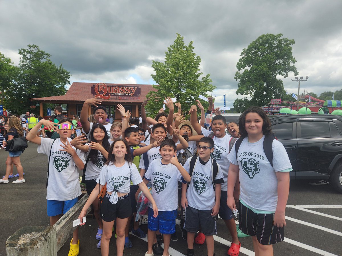 Mrs. Coshal tweet media