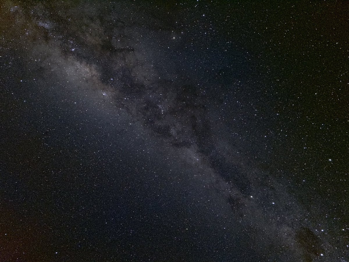 You guys, I shot this last night on an iPhone 14 Pro 🤯 the level of dust detail is insane! And this is only a quick edit using the in built tools of the phone! Who said you need a DSLR to capture the Milky Way?!? Will be trying for more tonight!