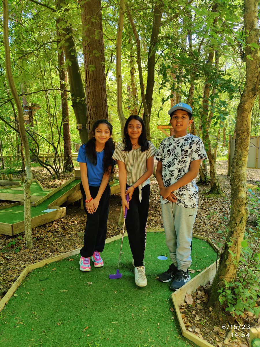 KAPSHHarrow's tweet photo. โณ๏ธ Swing, aim, score! Year 5 unleashed their mini golf prowess today. They putted like pros, avoiding obstacles and nailing those holes-in-one. With each stroke, they problem-solved their way to victory. Fore-tastic job, Y5! ๐๏ธโโ๏ธโณ๏ธ #MiniGolfMasters #PuttingChampions https://t.co/5jGx0pLvEw