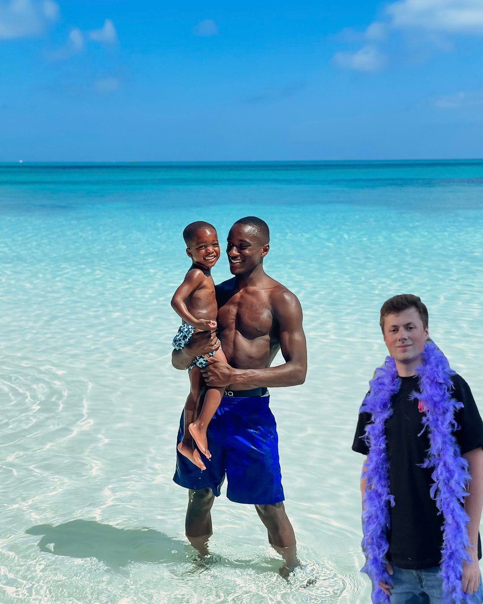 It’s happening <a href="/AdamP1242/">Adam Pearson (YT) ⚫️⚪️</a>