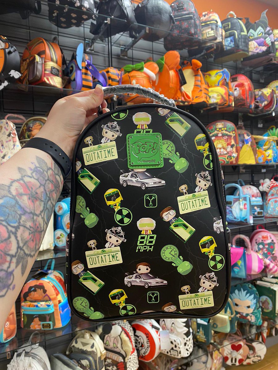 Cool-Merch tweet media