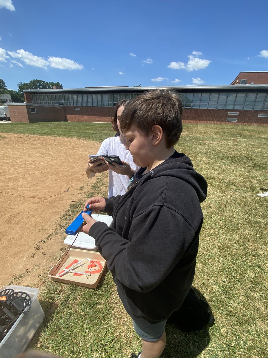 MAG 6 Ss had some rocket and glider launches to end the year! <a href="/CTE_BaltCoPS/">BCPS CTE Office</a> <a href="/BCPS_Magnet/">BCPS Magnet Programs</a> <a href="/ParkvilleMS/">Parkville Middle</a> <a href="/micahwigs/">Micah Wiggins</a>