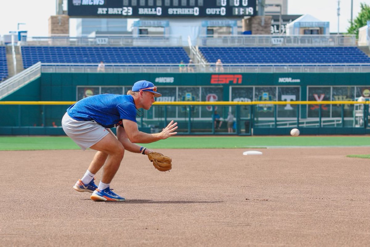 GatorsBB tweet picture