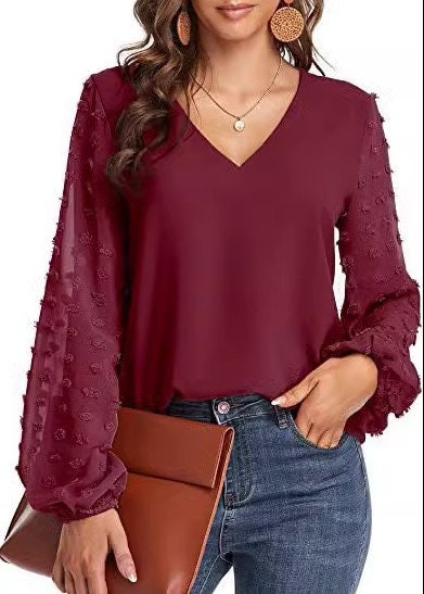 gracejette4's tweet image. Women's Blouse Hollow Long Shirt Floral Office Lady etsy.me/3XdbwKQ #pullover #longsleeve #deepv #womenblouse #vintagestyleblouse #ladyblouse #chicblouse #longsleeveblouse #floraldesignblouse