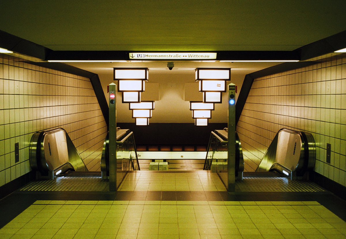 Liminal Spaces on Twitter: "Liminal space 821LU"