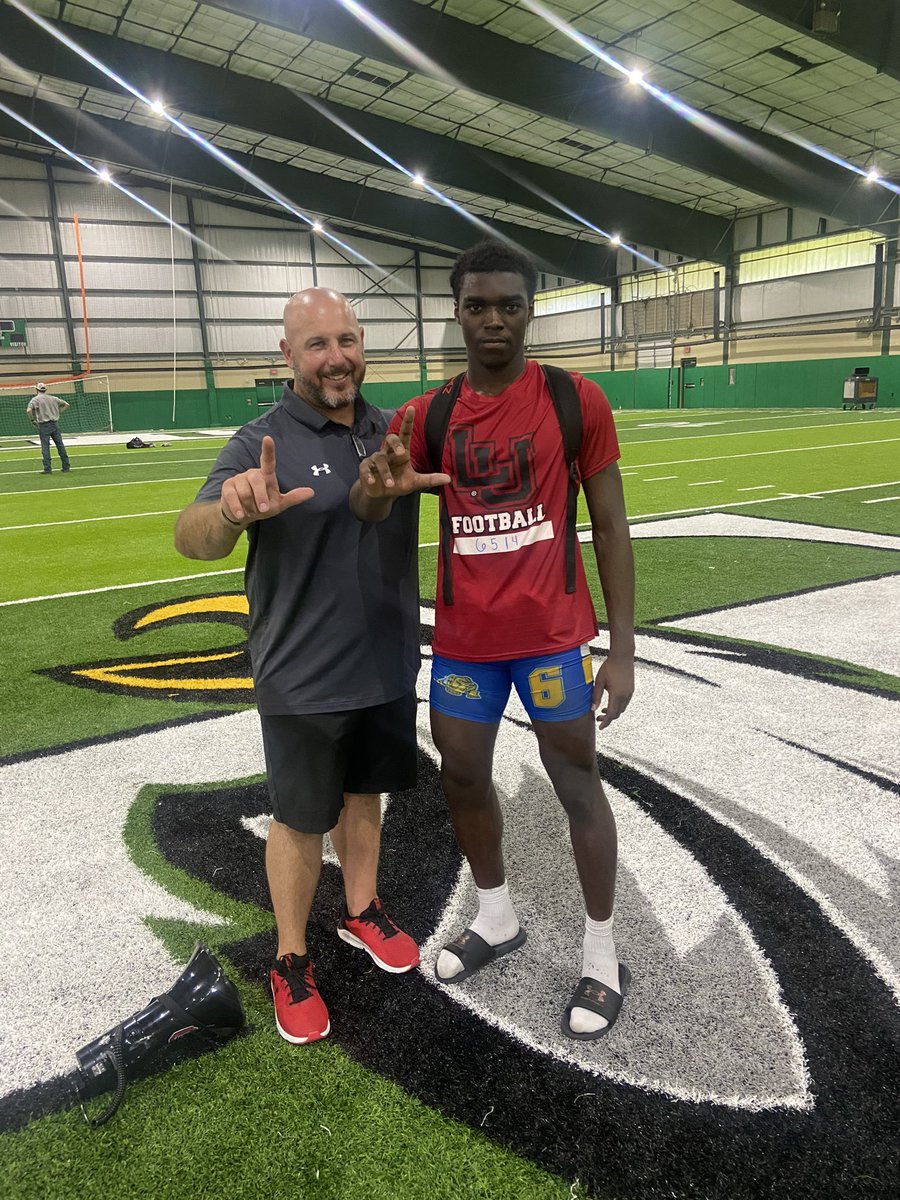 AcademyElite7v7's tweet photo. Congrats to @c_carldell &amp; @WilliamsXhane on having a great camp and earning scholarship offers from @LamarFootball 
@_CoachZo_  #ProtectThePack https://t.co/pQHXqxUpr1