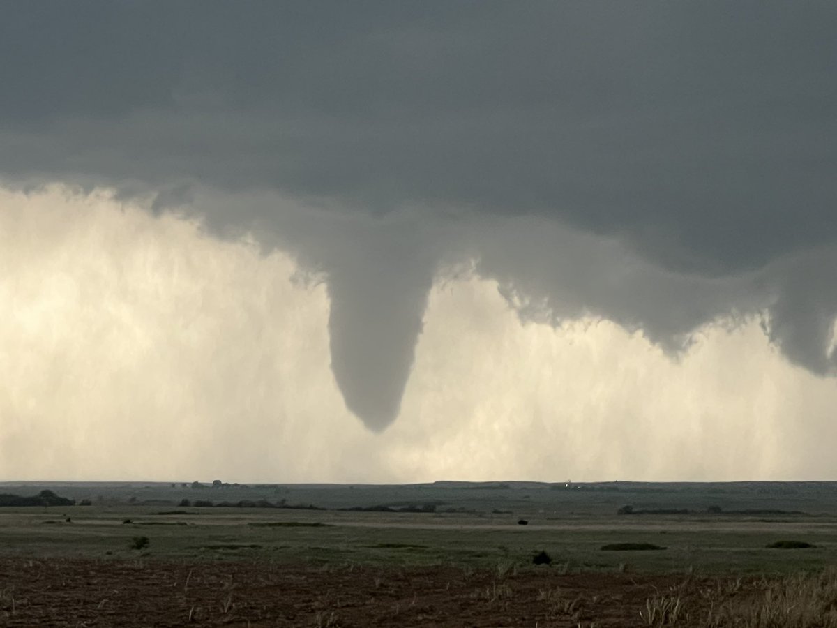 A xxx A on Twitter "RT MikeOlbinski Another tornado southwest of OK now okex"