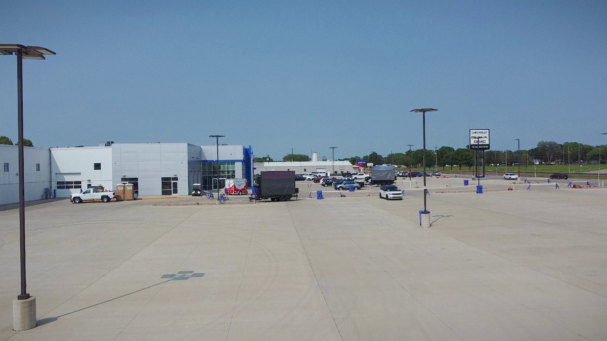 Total_Iowa's tweet photo. Just a couple short hours away from the start of our Drive-In Movie: Sing 2!

The lot is cleared, the screens are up, and all we need is you. See you soon! #IceCreamDays https://t.co/Qs3jZttYO6