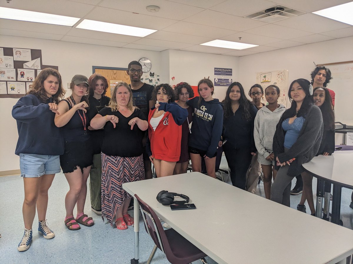 Ms. Kara Nocito tweet media